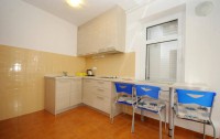   R Club Apartments 4*  28