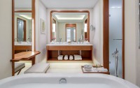 Regent Porto Montenegro 5*  4