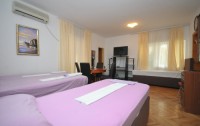   Apartments Brajic 3*  23