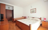 Apartments Velji Vinogradi 3*  2