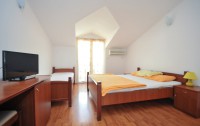   Apartments Velji Vinogradi 3*  16