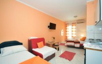   Apartment Dana 3*  7