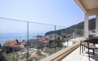   Ami (ex.melia Budva Petrovac) 5*  13