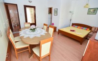   Apartments Vukovic 3*  16