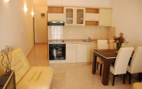   Apartments Sun Village 4*  6