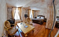   Boutique Hotel Astoria Kotor 4*  10