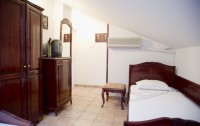   Villa Lux 3*  9