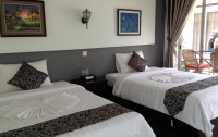   Sea Breeze Resort 3*  15