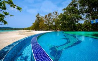   Koh Rong Hill Beach Resort 4*  10