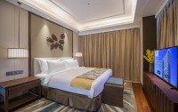   Sunshine Bay Hotel 5*  11