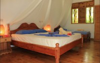 Bois Damour Guesthouse Self- Catering 2*  5