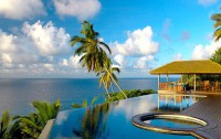   Fregate Island Private 5*  11