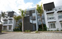   Leora Beach Apartments 4*  38