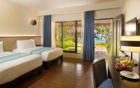   South Palms Resort 4*  12