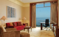 New World Manila Bay 5*  3