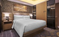   Hilton Hotel Manila 5*  15