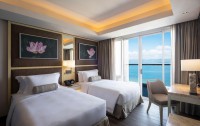   Dusit Thani Mactan Cebu Resort 5*  7