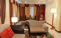   Bayview Park Hotel 3*  24