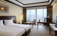   Sofitel Philippine Plaza 5*  24