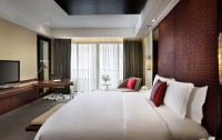   Sofitel Philippine Plaza 5*  6