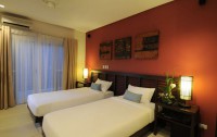   7 Stones Boracay Suites 3*  6