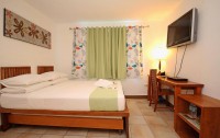   Bluewaves Beach House Resort 3*  17