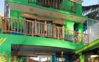   Bluewaves Beach House Resort 3*  6