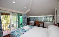 Bluewaves Beach House Resort 3*  4