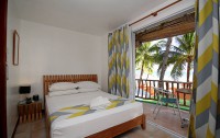 Bluewaves Beach House Resort 3*  2