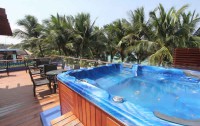   Crown Regency Beach Resort 3*  9