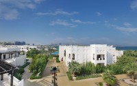   Sharq Village & Spa 5*  13