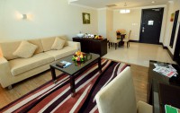   Holiday Villa Hotel & Residence City Centre Doha 4*  10