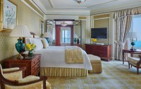   Four Seasons Doha 5*  12