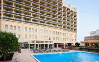   Mercure Grand Hotel Doha 4*  1