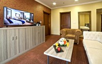   Sapphire Plaza Hotel 4*  7