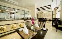   Sapphire Plaza Hotel 4*  8