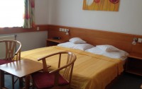   Apart Hotel 3*  9