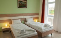   Pallone Hotel 4*  15