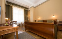   Civis Grand Hotel Aranybika 3*  18