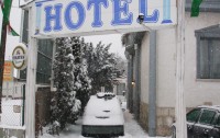   Attila Hotel 3*  23