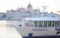   Maribelle Boat 4*  34