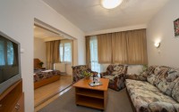   Forras Hotel 3*  30