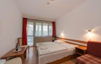   Forras Hotel 3*  24