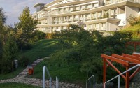   Saliris Resort Spa & Conference 4*  95