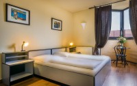 Novum Thomas Hotel 3*  5