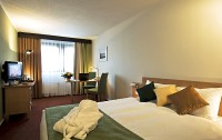   Mercure Budapest Buda 4*  13