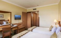   Danubius Hotel Helia 4*  24