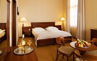 Anna Grand Hotel Wine & Vital 4*  3