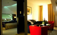   Park Inn Sarvar 4*  71