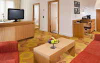   Courtyard By Marriott Budapest City Center 4*  14